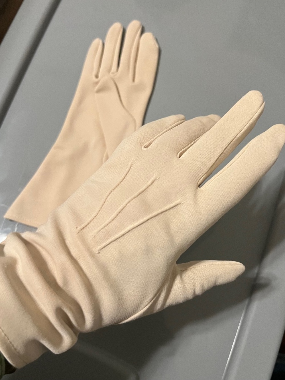 Vintage Ecru Beige Double Woven Nylon Knit Gloves